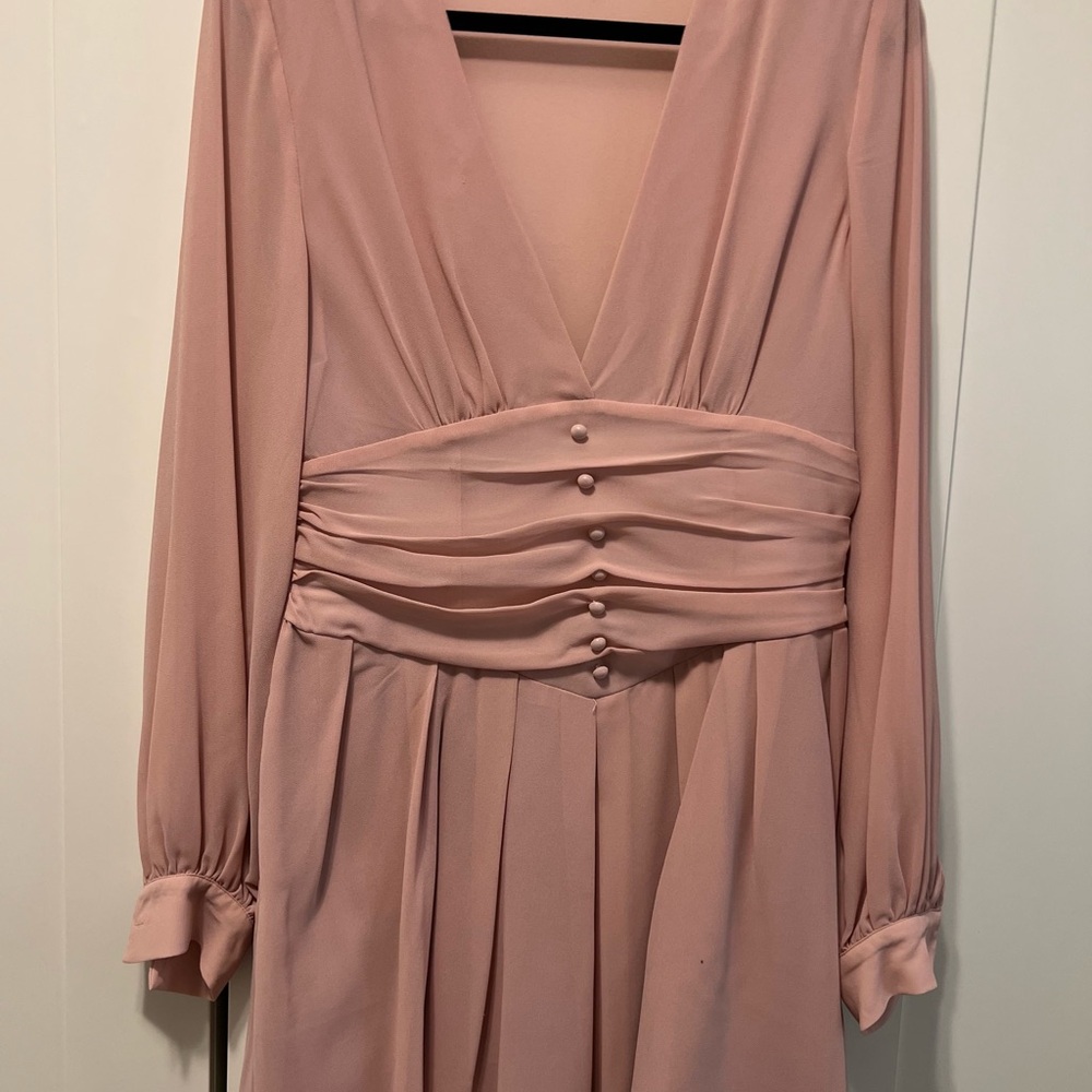 Elegant Pink V-Neck Dress